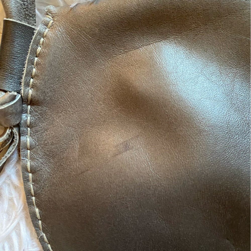 BERNICE LONDON Grey Leather Pouch - Picture 6 of 8